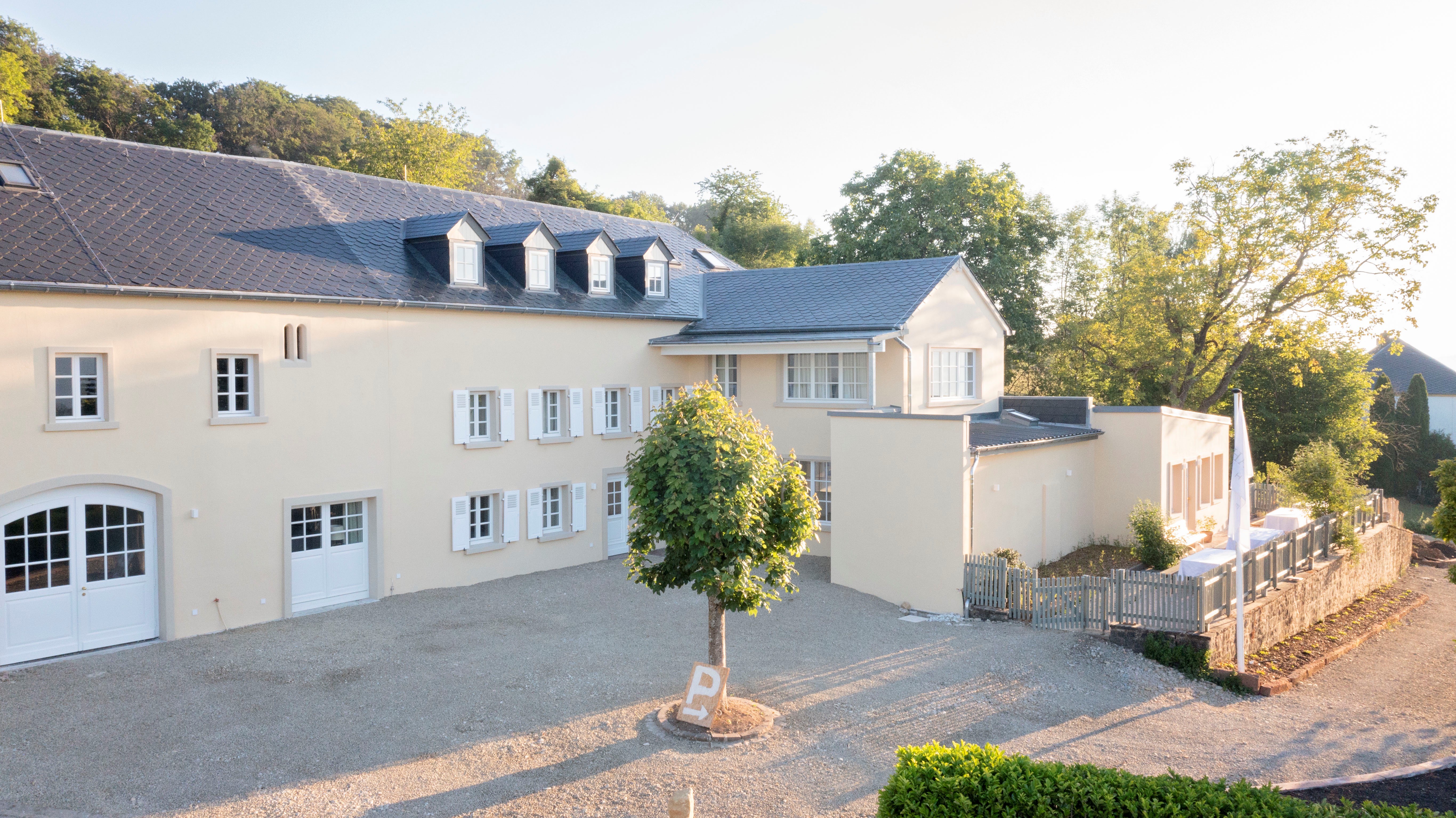 girsterklaus-hotel-hazelnut-house-3-c-ramunas-astrauskas.jpg