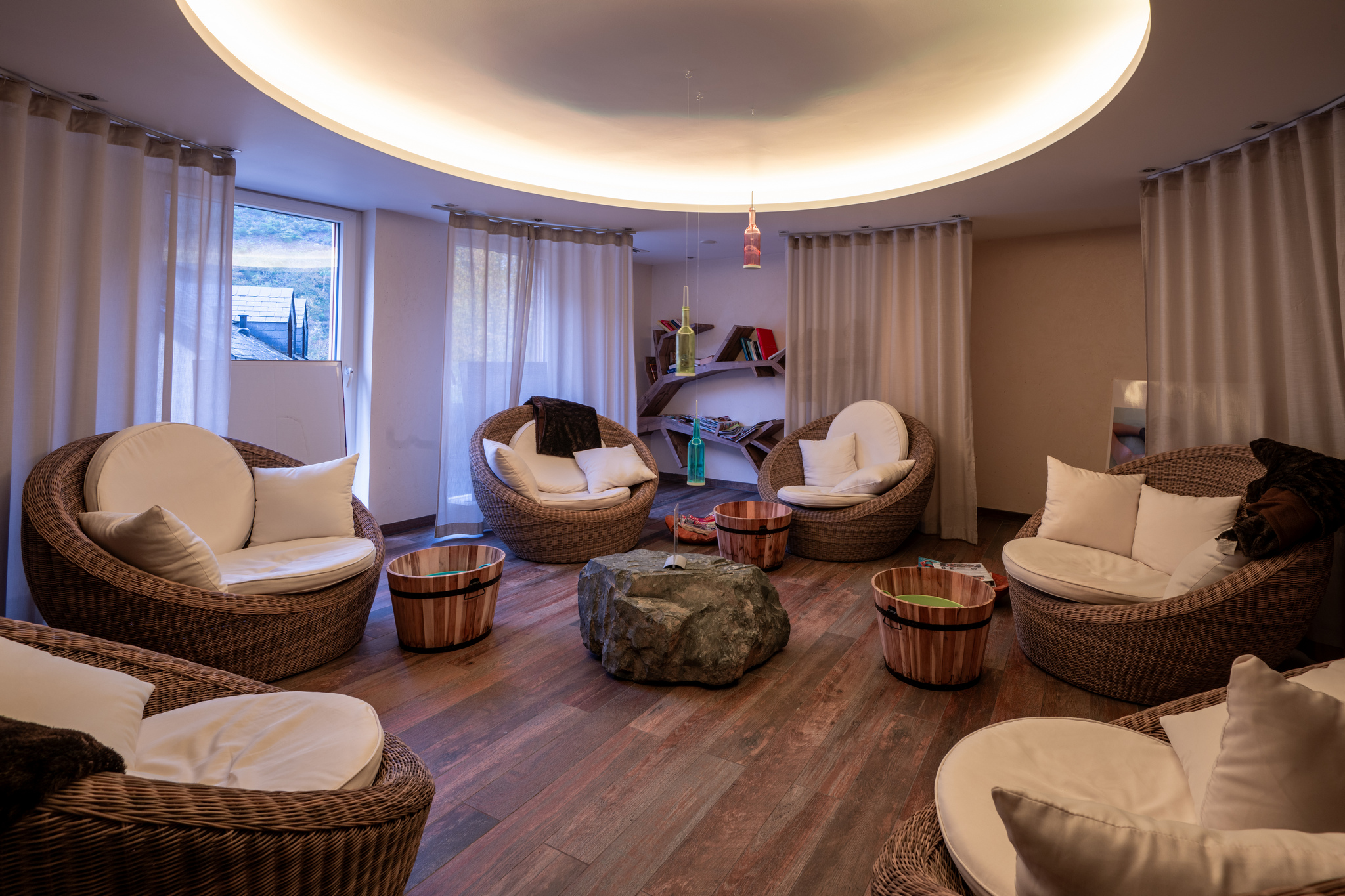 hotel-de-la-sure_dz8_2242m_hdfb.jpg
