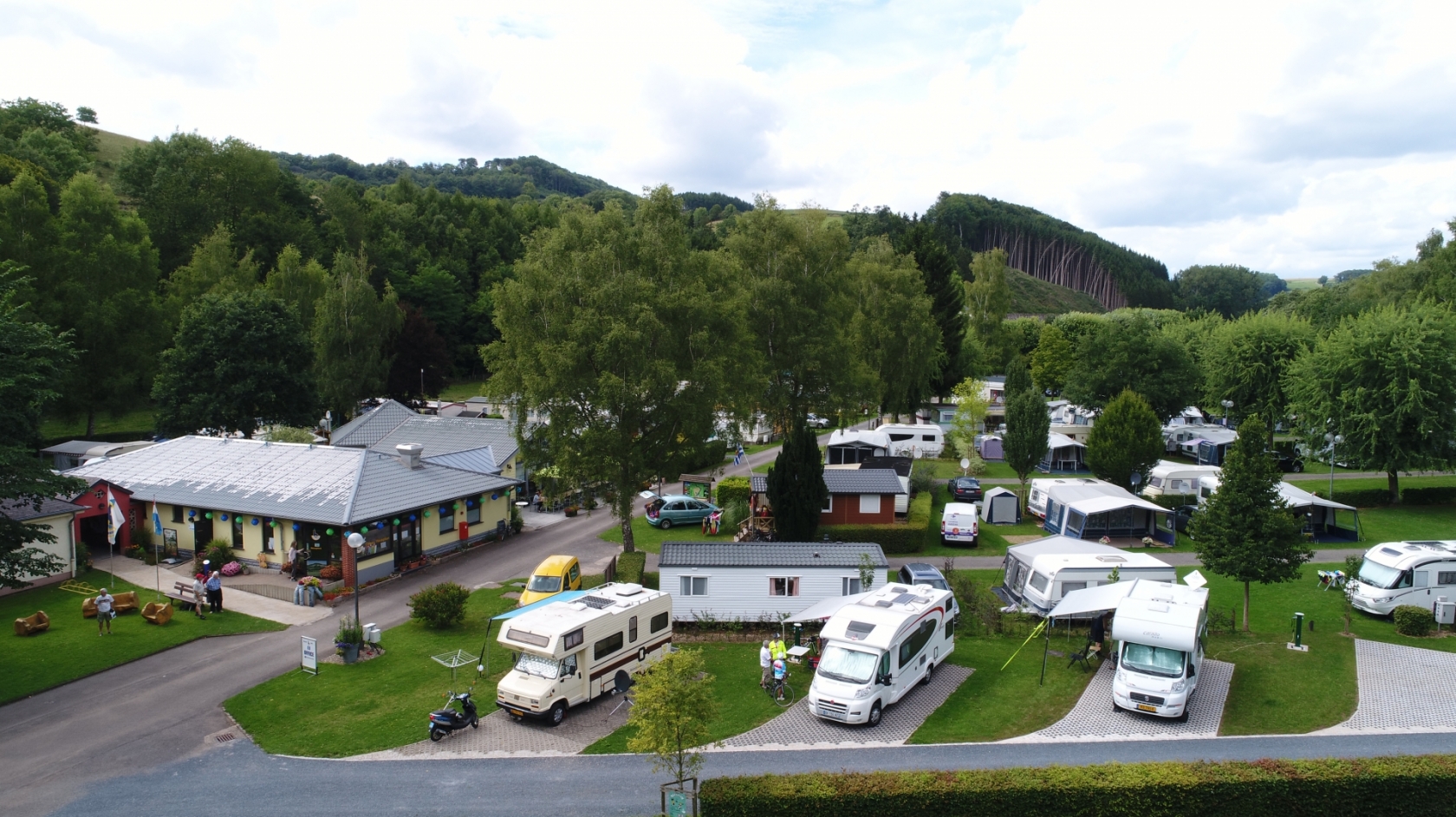 Camping Bleesbruck camperplaatsen