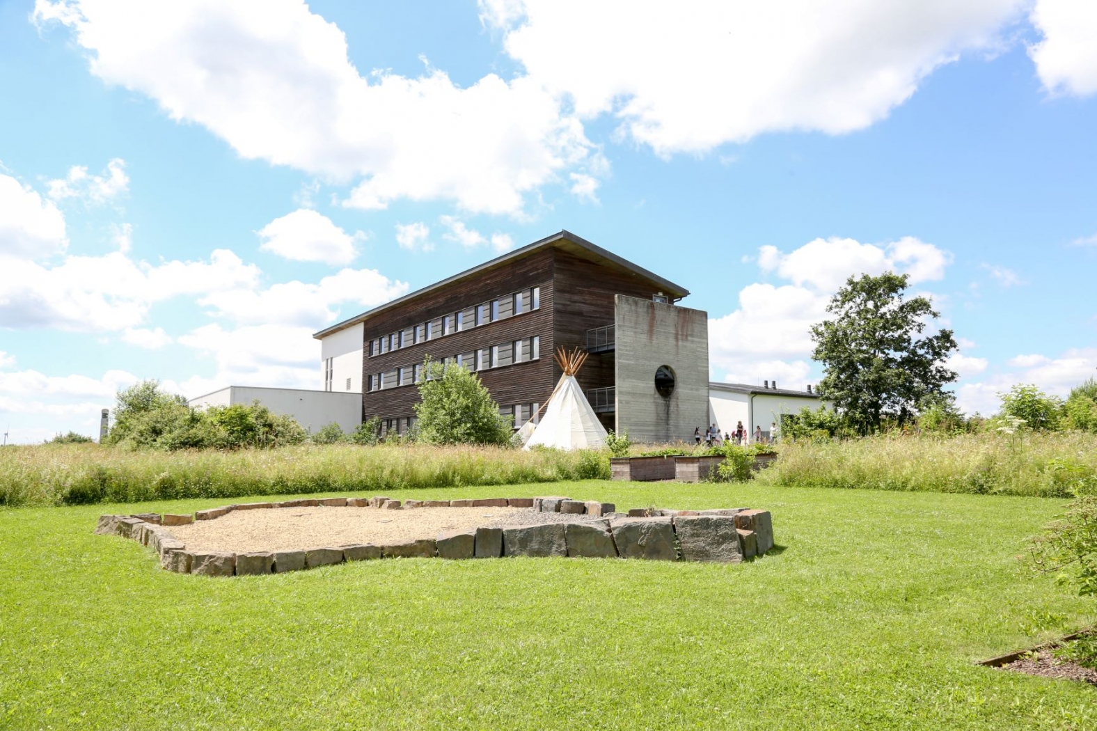 httpsappvisitluxembourgcomimages29459-resize-1680x1050x100.jpg