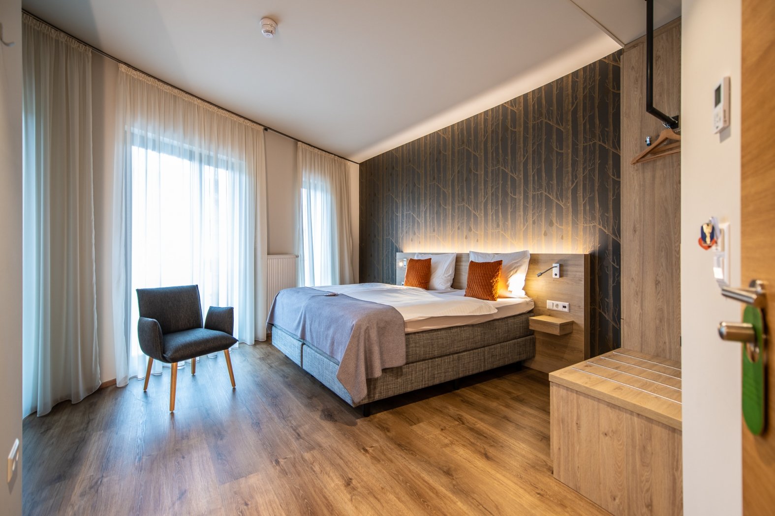 httpsappvisitluxembourgcomimages33538-resize-1680x1050x100.jpg