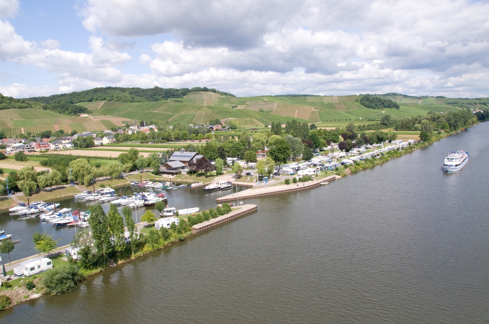 Marina in Schwebsange - Visit Moselle