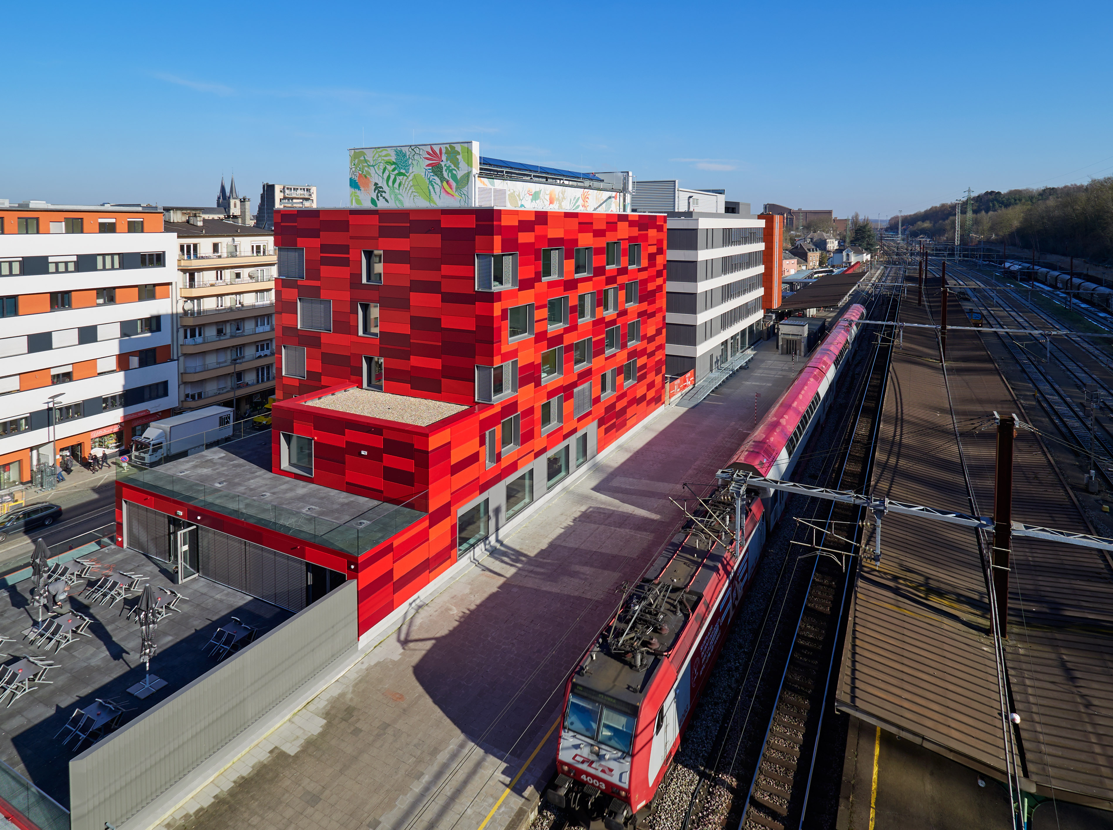 youth-hostel-esch-building-1.jpg